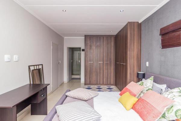Epic Lux 8-12 Appartement Johannesburg Buitenkant foto